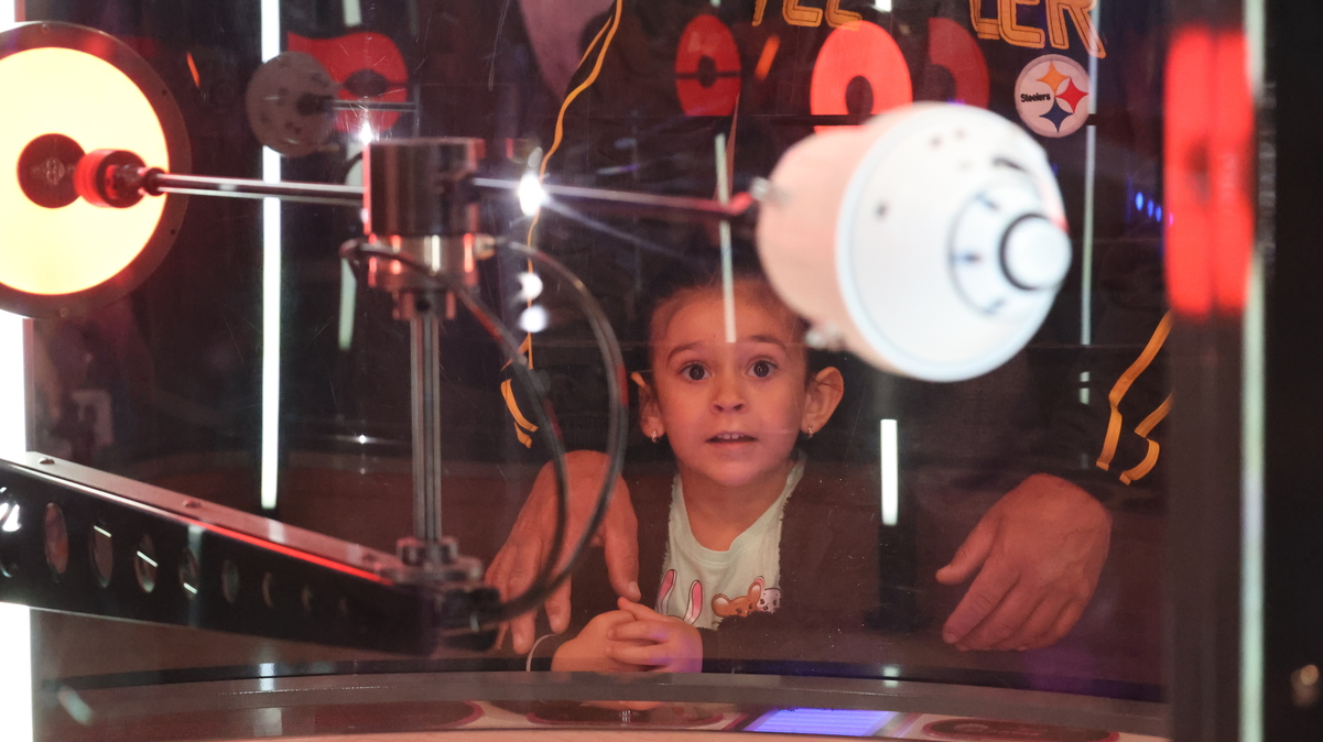 AX7A2001 1201X674 C14bfda