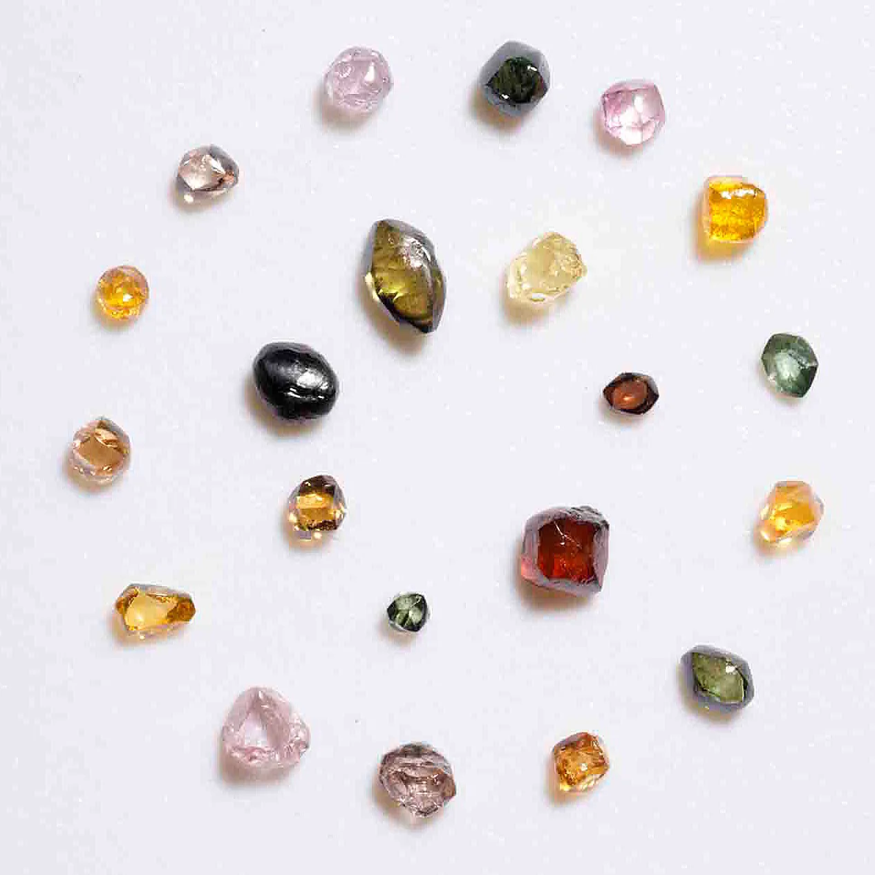 Fancy Colored Diamonds loading=